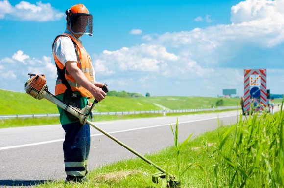 Entreprise professionnelle pour entretenir les espaces verts d’autoroutes 